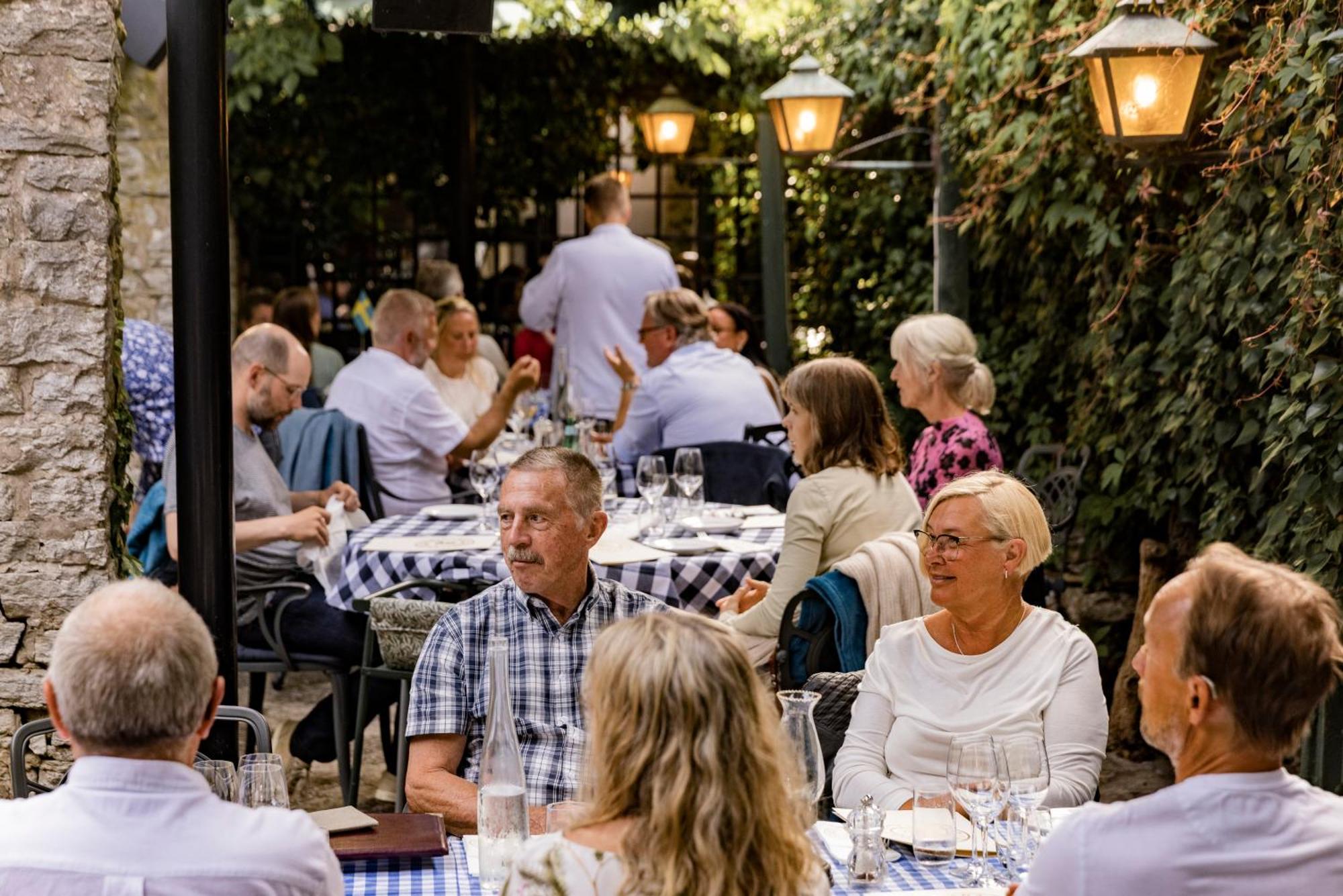 Vaerdshuset Lindgarden Hotel Висбю Екстериор снимка